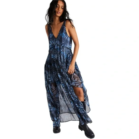 NWT Free People Julianna Floral Maxi Dress in Navy Combo size L - Picture 4 of 4